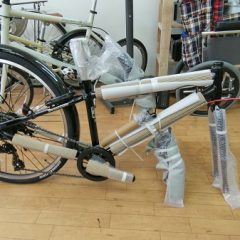 オンラインご注文の「シュライン」を組立て中